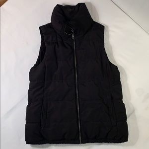 Old Navy Puffy Black Vest